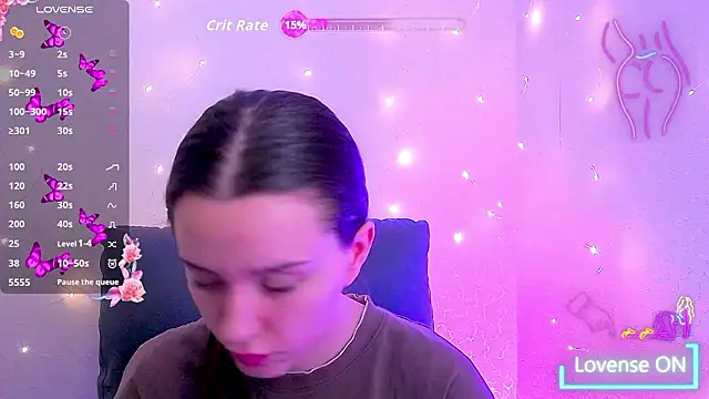 BellaVelure6767 online show from March 18, 2026, 12:25 am