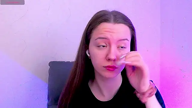 BellaVelure6767 online show from April 16, 2026, 2:56 am