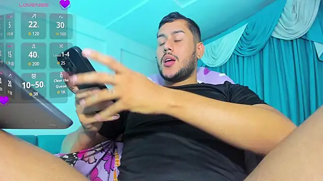 Snapshot of Latino_Hot_Boy chatting on November 19, 2025, 4:45 am Latino Hot Boy online show from November 19, 2025, 4:45 am