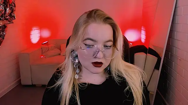 EllaPower online show from November 15, 2025, 3:05 pm