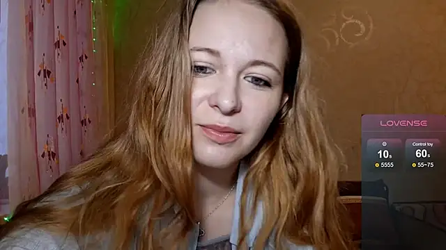 RomonaBustad online show from November 25, 2025, 6:25 am