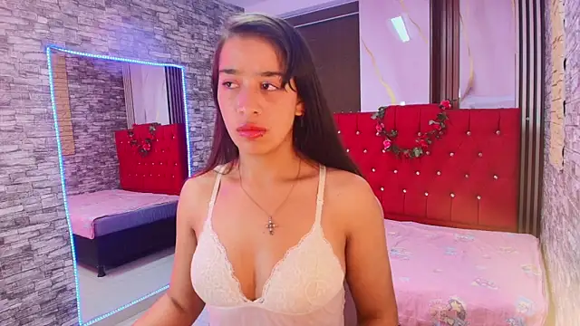 meylincurtis303av online show from November 15, 2025, 5:39 pm