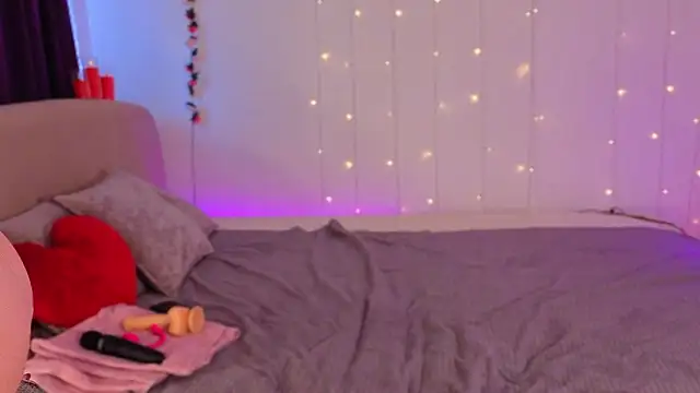 Snapshot of GiannaSky chatting on February 27, 2026, 8:03 am GiannaSky online show from February 27, 2026, 8:03 am