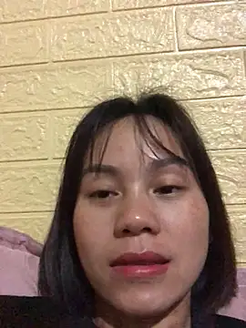 Snapshot of Trangbabylove chatting on February 6, 2026, 10:50 pm Trangbabylove online show from February 6, 2026, 10:50 pm