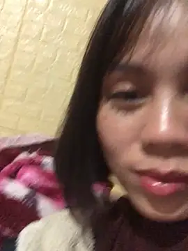 Snapshot of Trangbabylove chatting on February 21, 2026, 6:21 pm Trangbabylove online show from February 21, 2026, 6:21 pm