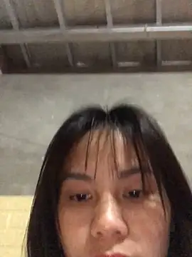 Snapshot of Trangbabylove chatting on February 8, 2026, 10:40 pm Trangbabylove online show from February 8, 2026, 10:40 pm