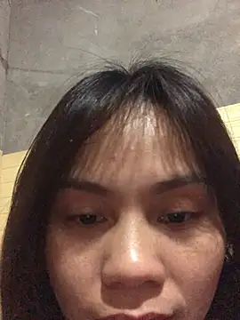 Snapshot of Trangbabylove chatting on February 8, 2026, 4:54 am Trangbabylove online show from February 8, 2026, 4:54 am