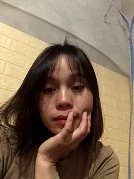 Trangbabylove online show from December 1, 2025, 12:17 pm