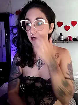 Melinerd online show from February 18, 2026, 5:53 pm