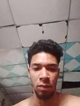 Snapshot of Rich_Boy_Activ chatting on November 16, 2025, 11:37 am Rich Boy Activ online show from November 16, 2025, 11:37 am