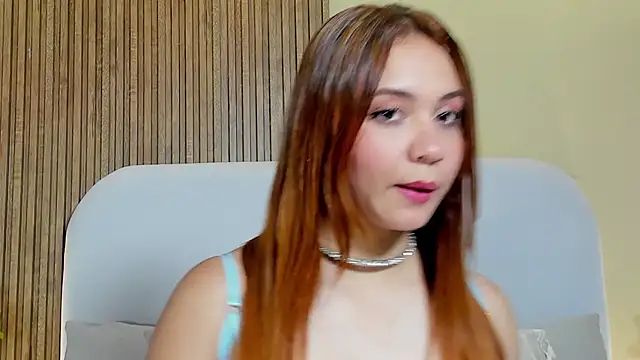 Snapshot of LondraBlush chatting on April 1, 2026, 11:33 am LondraBlush online show from April 1, 2026, 11:33 am