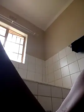 Snapshot of adolpm2m chatting on November 17, 2025, 11:47 am adolpm2m online show from November 17, 2025, 11:47 am