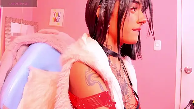 Milu carbajal x online show from April 11, 2026, 4:20 am