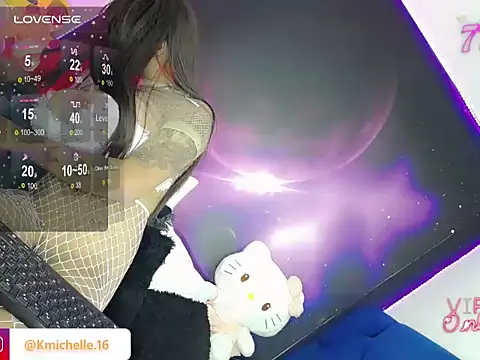 Snapshot of KMichelle1 chatting on February 12, 2026, 2:11 am KMichelle1 online show from February 12, 2026, 2:11 am