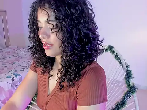 Snapshot of Agsi_goddess chatting on November 16, 2025, 4:06 am Agsi goddess online show from November 16, 2025, 4:06 am