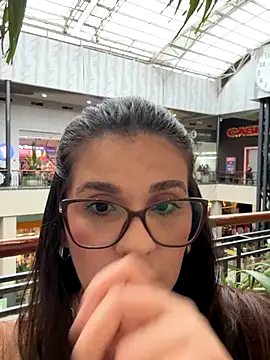 kaily monroe online show from December 18, 2025, 8:12 pm