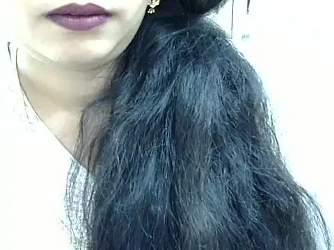Muskan Jha online show from April 4, 2026, 2:51 am