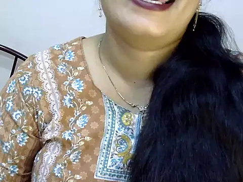 Muskan Jha online show from June 24, 2026, 2:04 pm