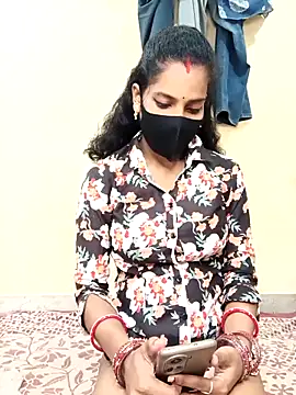 Desi Hot Queen online show from November 28, 2025, 6:02 am