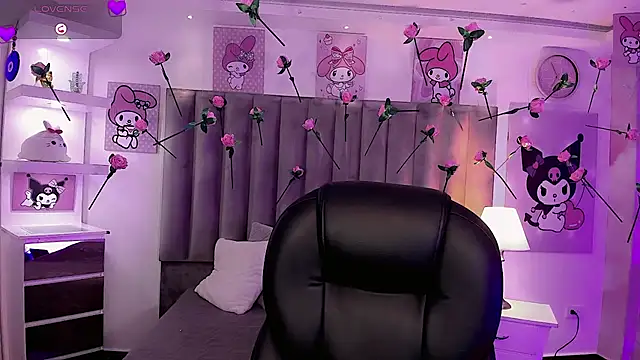 dearAlanaxxx online show from February 17, 2026, 10:07 pm