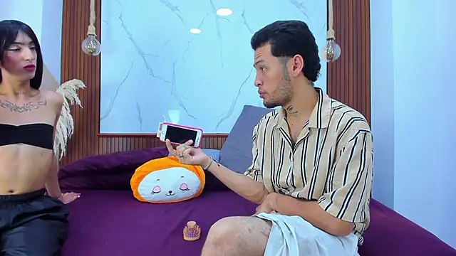 Loversinfire2 online show from December 20, 2025, 9:06 pm