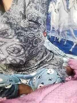 Snapshot of sexysushma1992 chatting on February 19, 2026, 4:53 am sexysushma1992 online show from February 19, 2026, 4:53 am