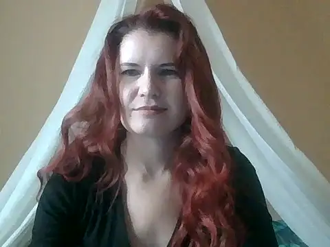 Snapshot of Olivia5367 chatting on November 19, 2025, 8:47 am Olivia5367 online show from November 19, 2025, 8:47 am