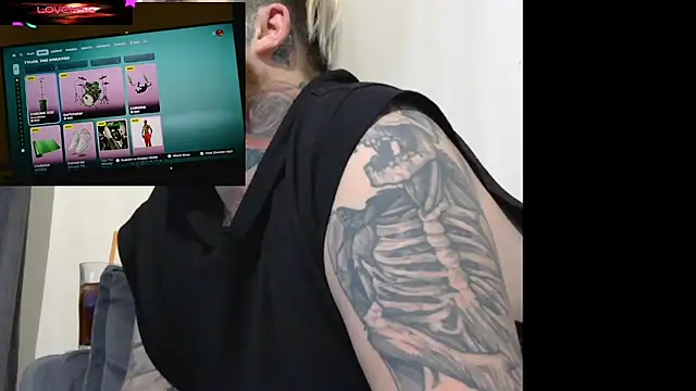 ThatAltGuy online show from November 15, 2025, 11:53 pm