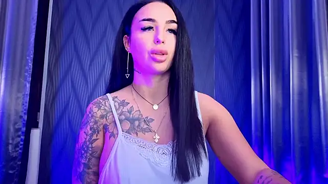 Snapshot of EvaXXRoseXXX chatting on February 23, 2026, 5:41 am EvaXXRoseXXX online show from February 23, 2026, 5:41 am