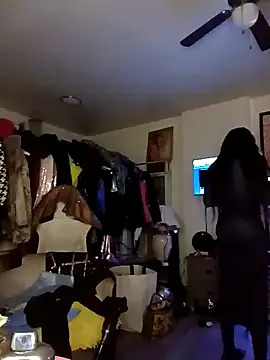 Motherbigbus online show from February 15, 2026, 12:48 pm