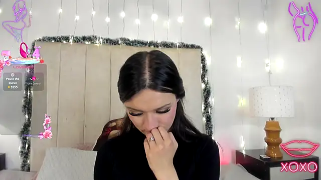 Celestee rosee online show from December 19, 2025, 8:00 pm