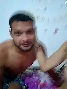 Elduodinamico45 online show from December 2, 2025, 3:30 am