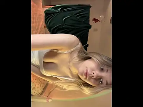 Grem  Grisly online show from December 21, 2025, 5:58 pm