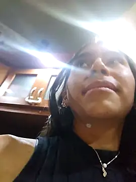 skinnyrox online show from December 1, 2025, 1:06 am