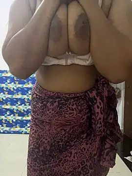 Snapshot of ErringDigs chatting on March 3, 2026, 6:15 pm ErringDigs online show from March 3, 2026, 6:15 pm