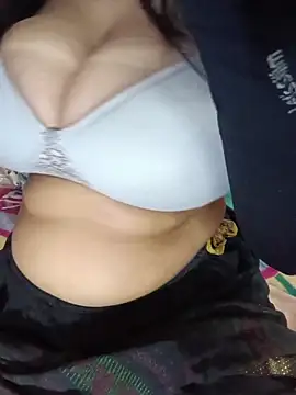 Snapshot of Heaven-2- chatting on February 25, 2026, 2:56 am Heaven-2- online show from February 25, 2026, 2:56 am