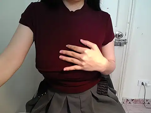   Aria-- online show from November 17, 2025, 2:37 am