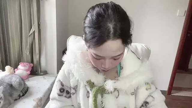 Sep-oo online show from December 2, 2025, 12:44 am