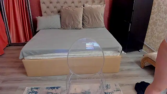 SpicyCarlaXX online show from June 2, 2026, 8:09 pm