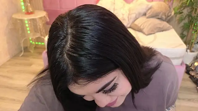 SpicyCarlaXX online show from March 11, 2026, 11:32 pm