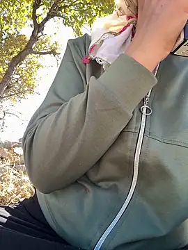 Manolya3434 online show from November 22, 2025, 9:41 am