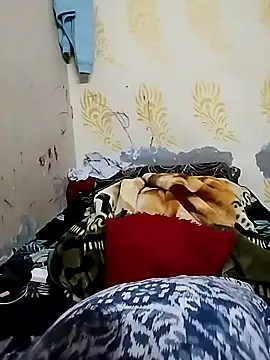 Snapshot of Rani_janam chatting on February 18, 2026, 5:53 pm Rani janam online show from February 18, 2026, 5:53 pm