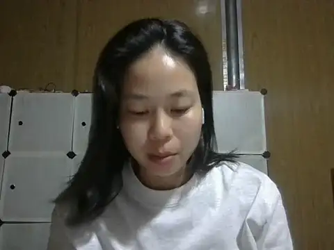 Cat-meow online show from May 13, 2026, 2:57 pm