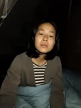 Snapshot of Cat-meow chatting on November 18, 2025, 8:56 pm Cat-meow online show from November 18, 2025, 8:56 pm