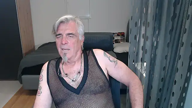 Buidapest online show from July 8, 2026, 2:57 am