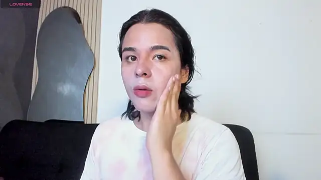 Angel-umbra online show from January 6, 2026, 7:51 pm