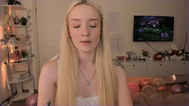 Snapshot of Tiffany_Paw chatting on July 24, 2026, 3:35 am Tiffany Paw online show from July 24, 2026, 3:35 am