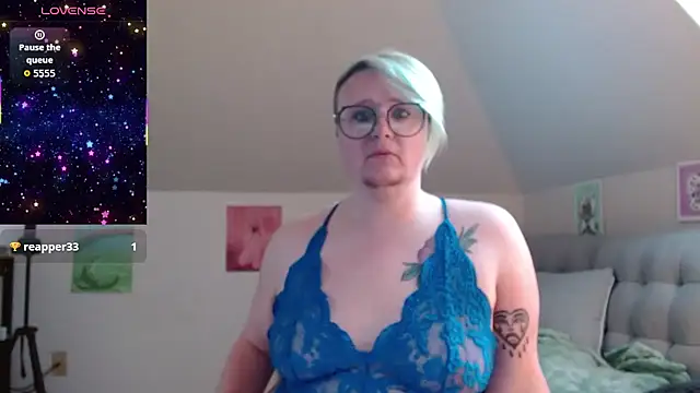 queerlyjaz online show from May 8, 2026, 1:59 pm