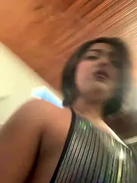 Snapshot of LilithMonette chatting on March 3, 2026, 2:40 am LilithMonette online show from March 3, 2026, 2:40 am