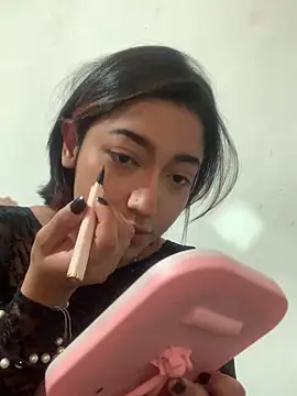 Snapshot of LilithMonette chatting on February 19, 2026, 1:13 am LilithMonette online show from February 19, 2026, 1:13 am